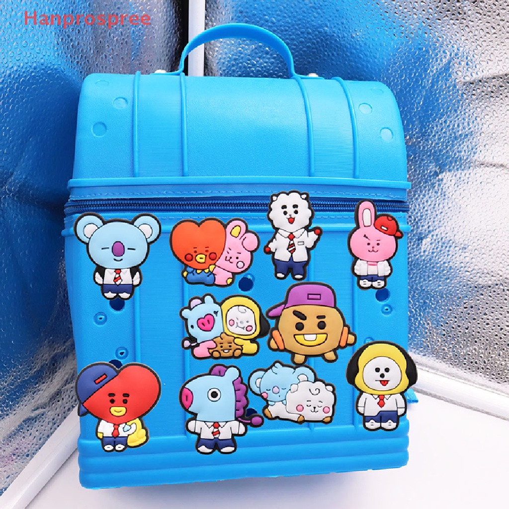 Hanprospree > set 8 Đôi Xăng đan Bằng PVC Hoạt Hình Nổi Tiếng Hàn Quốc Trang Trí Croc JIBZ Dây Đeo Cổ Tay Quà Tặng Cho Trẻ Em well