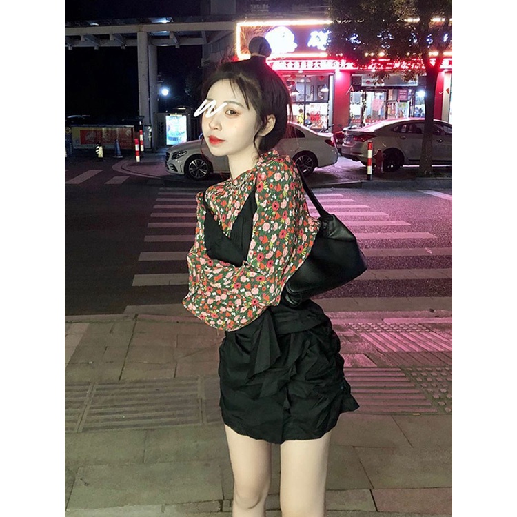 Set Áo Hai Dây Và Chân Váy Họa Tiết Hoa Thời Trang Mùa Xuân 2023 Phong Cách Mới