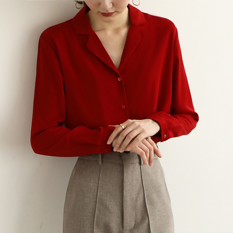 Áo Sơ Mi Nhung Satin Màu Trơn Tay Dài Cổ Vest Màu Lựu Đỏ Phong Cách Tối Giản Sang Trọng Cho Nữ Q