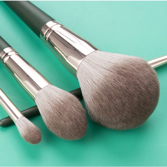 Cọ Trang Điểm 14 Cây Thích Hợp Cho Trang Điểm Cá Nhân, Chuyên Nghiệp