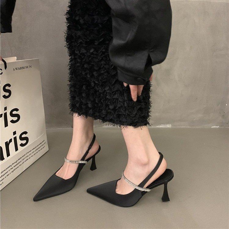 Giày Cao Gót 4CM Da PU Mũi Nhọn Quai Kim Loại Sang Trọng Cho Nữ