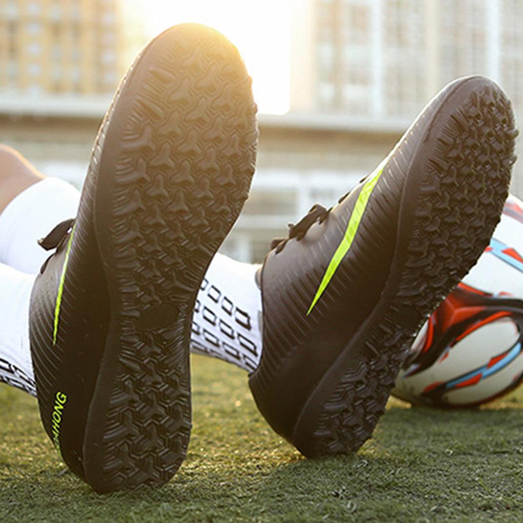 1 Đôi Giày Đá Bóng Thoáng Khí Bảo Vệ Tiện Lợi