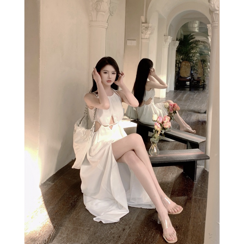 Đầm Dài Đi Biển Hai Dây Màu Trắng Quyến Rũ Phong Cách Thái Lan