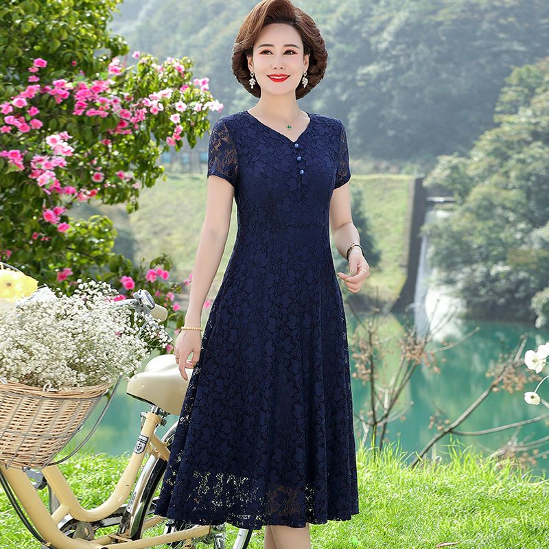 Đầm Tay Ngắn Phong Cách Mới Mùa Hè 2023 Kích Thước Lớn Cho Nữ Trung Niên