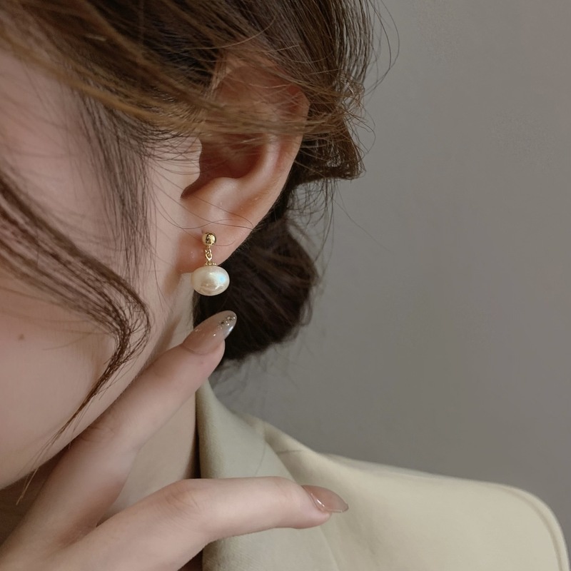 Bông Tai Đính Ngọc Trai Nhân Tạo Sang Trọng Phong Cách Hàn Quốc