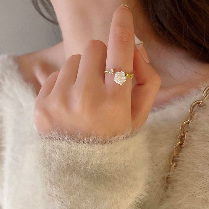 Nhẫn Hở Mạ Vàng Hình Hoa Trà Thanh Lịch Có Thể Điều Chỉnh Cho Nữ