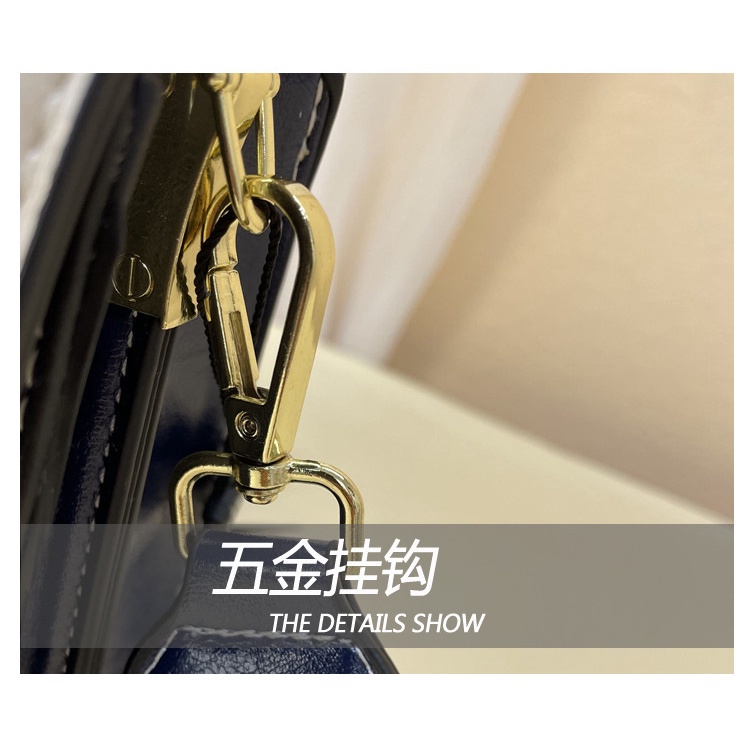 Túi Đeo Chéo Vuông Nhỏ Chính Hãng Đính Chữ "BillBear" Dễ Thương Dùng Đựng Điện Thoại