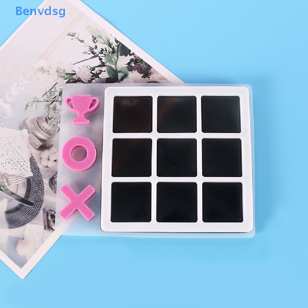 1 Khuôn Silicon Hình Quân Cờ Vua Gắn Gương Trang Sức