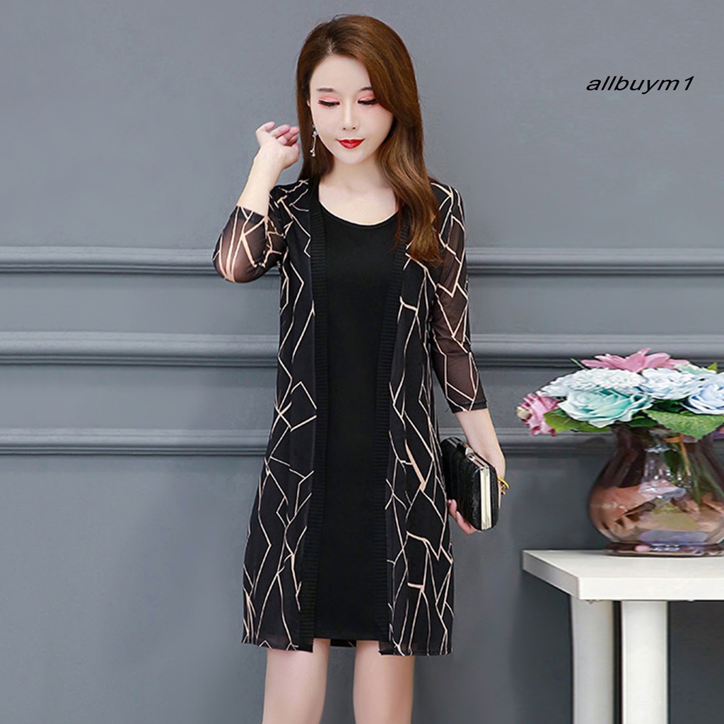 Áo Khoác Ngoài Bikini 3 / 4 Tay Lỡ Che Phủ Toàn Diện In Họa Tiết Hoa Xinh Xắn