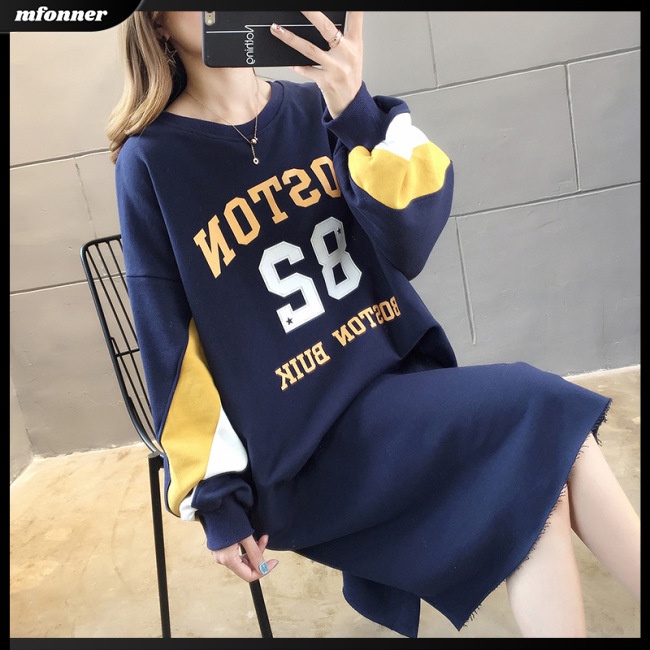 Đầm Nỉ Dài Tay Cổ Tròn Form Rộng In Chữ Phong Cách Cá Tính