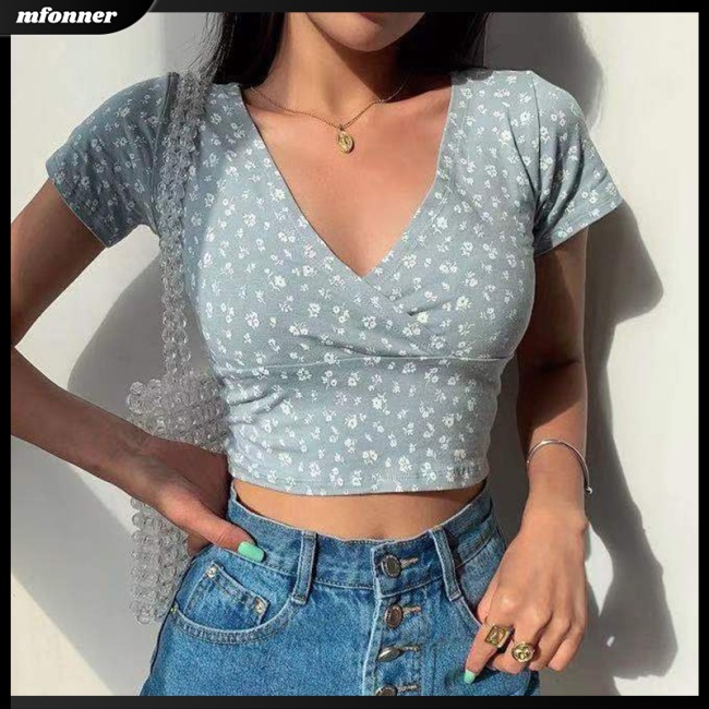 Áo Thun Croptop Tay Ngắn Cổ Chữ V Họa Tiết Hoa Thời Trang Mùa Hè Cho Nữ