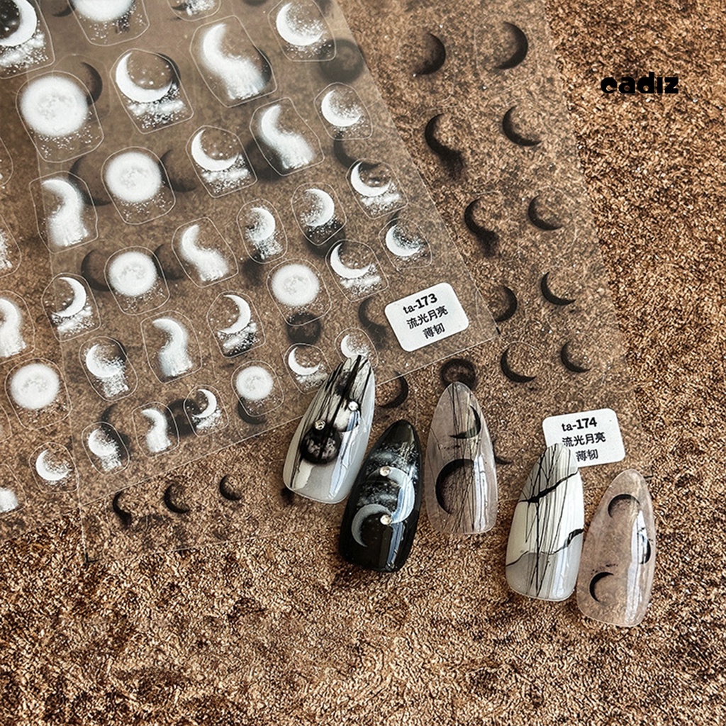 Miếng Dán Trang Trí Móng Tay Hình Mặt Trăng / Đen / Trắng Độc Đáo DIY