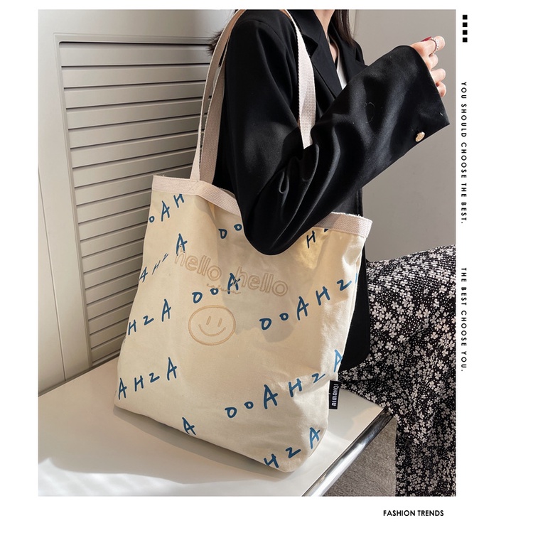 Túi Xách Đeo Vai Vải Bạt Cỡ Lớn Thêu Mặt Cười Thời Trang Hàn Quốc Sành Điệu 4 Cái