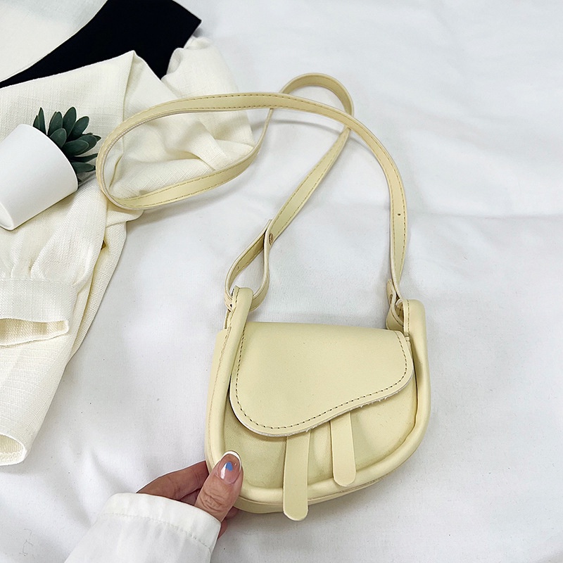 Túi Xách Đeo Vai Kiểu Dáng Đơn Giản Hợp Thời Trang Cho Nữ