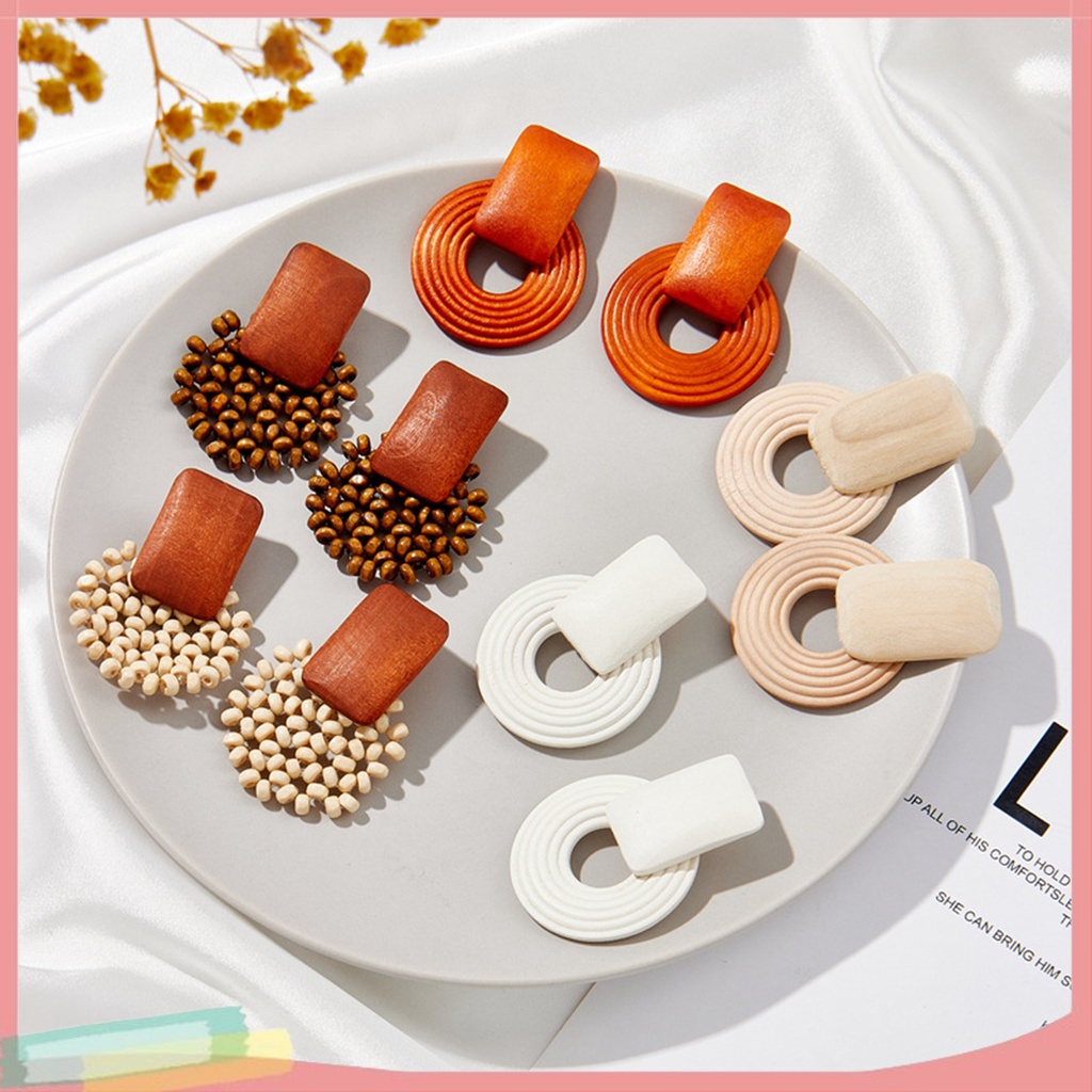 1 Đôi Bông Tai Hình Tròn Thiết Kế Đục Lỗ Thời Trang Cho Nữ