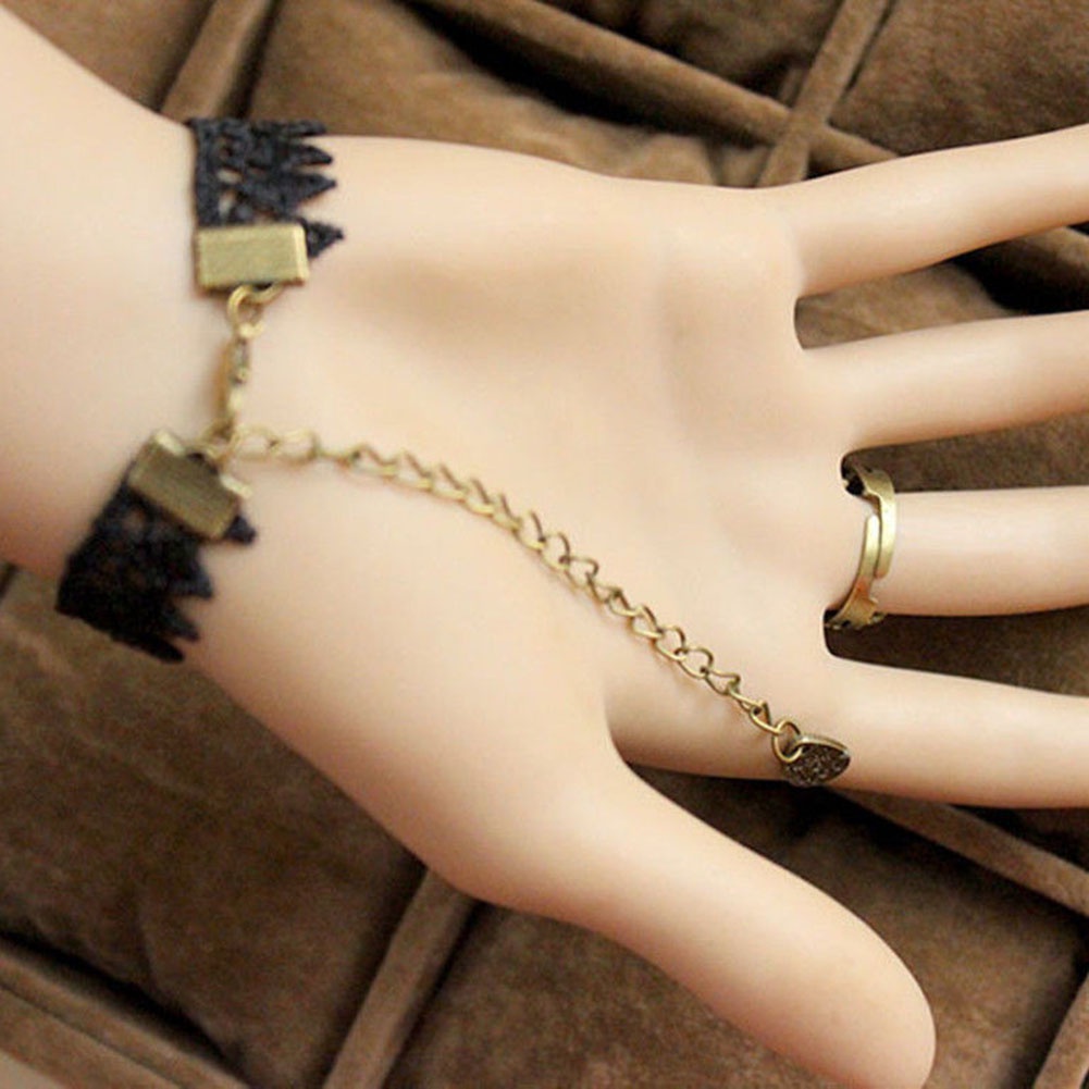 Vòng Tay Ren Hoa Xỏ Ngón Đính Đá Xinh Xắn Cho Nữ