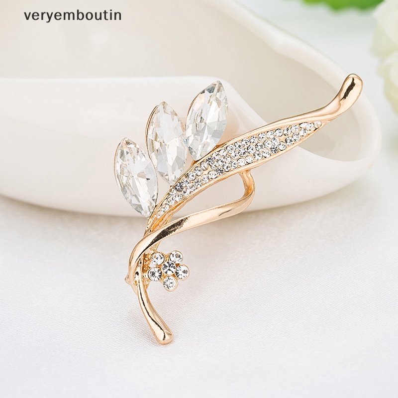 Ghim Cài Áo Hình Hoa Đính Ngọc Trai Nhân Tạo Thời Trang Cho Nữ