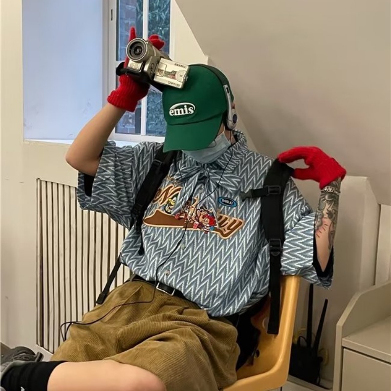 Áo Sơ Mi Tay Ngắn Dáng Rộng Thêu Họa Tiết Hoạt Hình Phong Cách Hồng Kông Cổ Điển Thời Trang Cho Nam Và Nữ