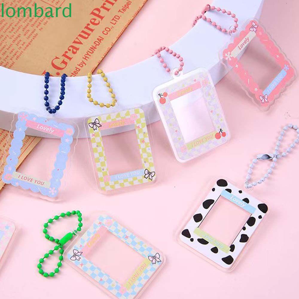 Móc Khóa Acrylic Trong Suốt Hình Thần Tượng Đáng Yêu Giá Đỡ