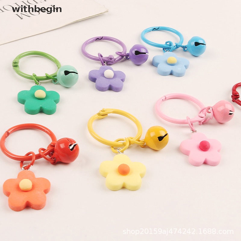 1 Móc Khóa Resin Thủ Công Hình Hoa Nhiều Màu Dễ Thương