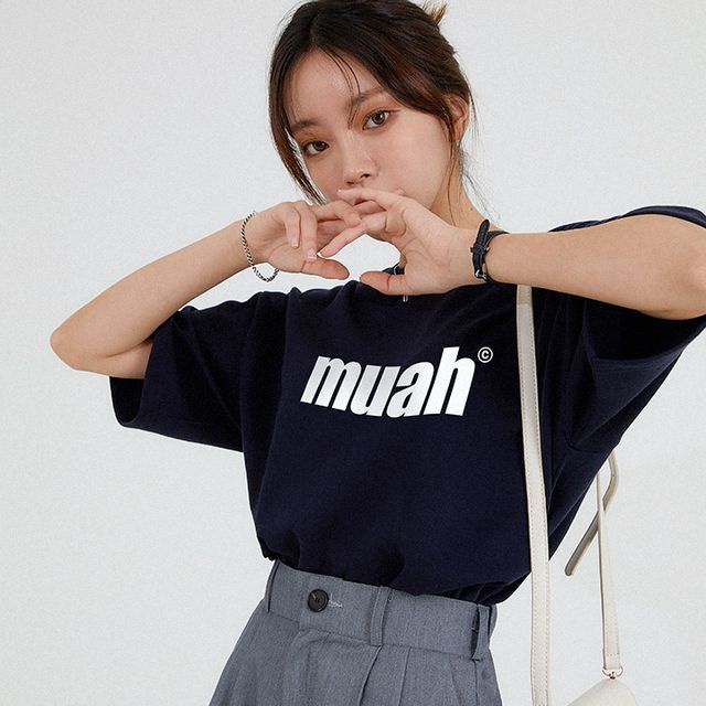 Áo thun Muahmuah in logo Muah order chính hãng Hàn Quốc