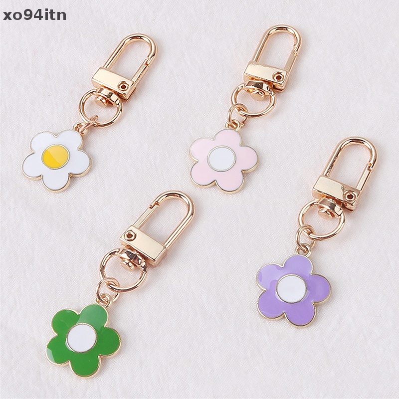 1 Móc Khóa Kim Loại Hình Bông Hoa Nhỏ Dễ Thương