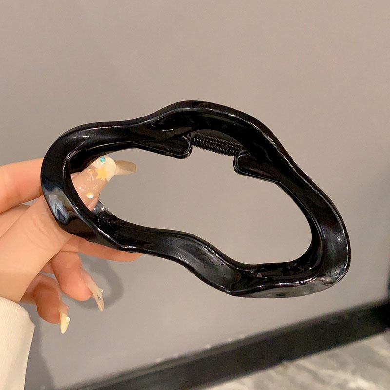 Kẹp Tóc Hình Đám Mây Và Cá Mập Lớn Cho Nữ