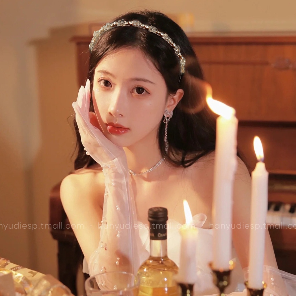 Băng Đô Cài Tóc Đính Đá Pha Lê Phong Cách Pháp Thanh Lịch