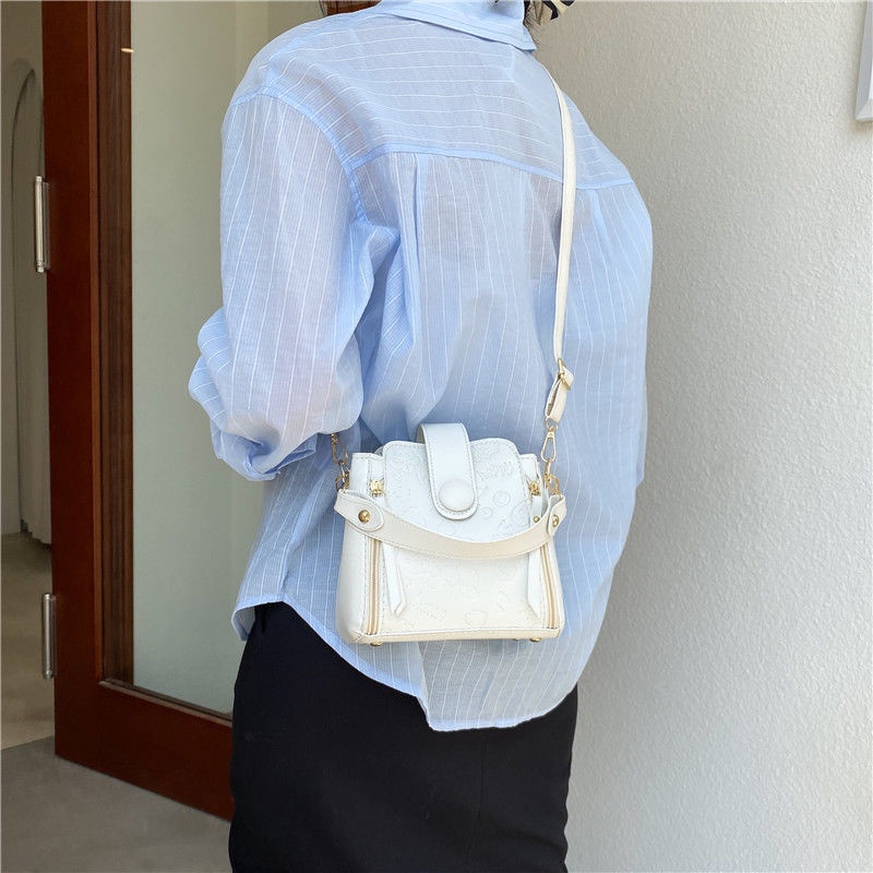 Túi Xách Đeo Chéo Thời Trang Phong Cách Phương Tây Cho Nữ