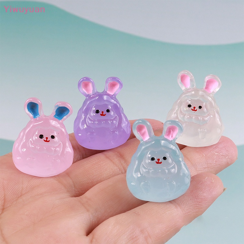 Bộ 2 Mô Hình Thỏ Dạ Quang Trang Trí Xe Hơi