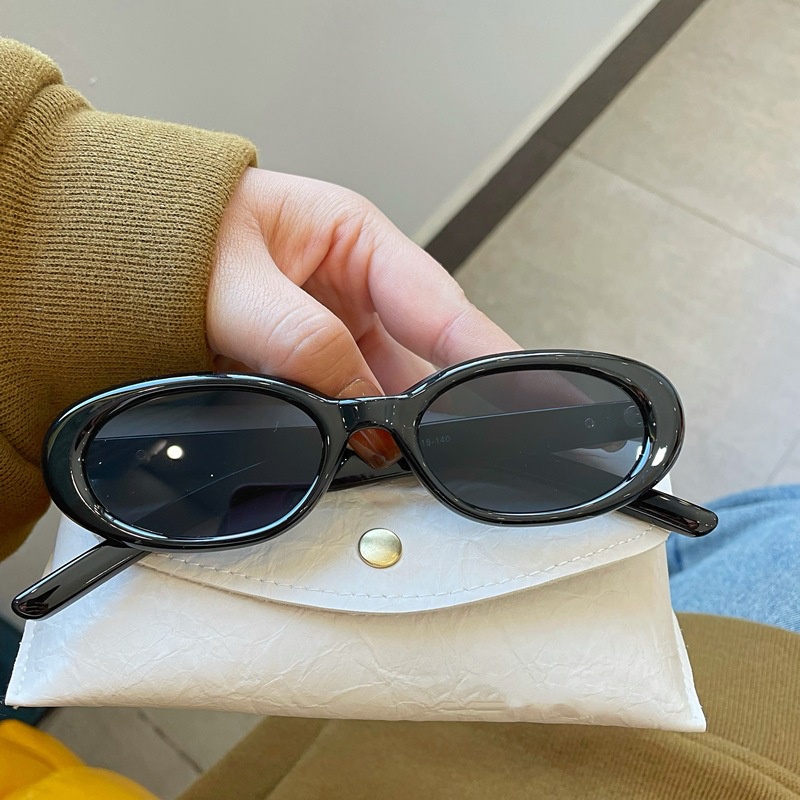 Kính Mát Gọng Vuông Thời Trang Mới Cho Nam Nữ Màu Sắc