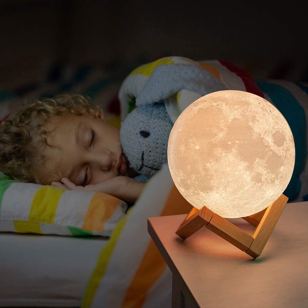 Đèn ngủ hình Mặt Trăng kèm giá gỗ dễ thương dành cho phòng ngủ