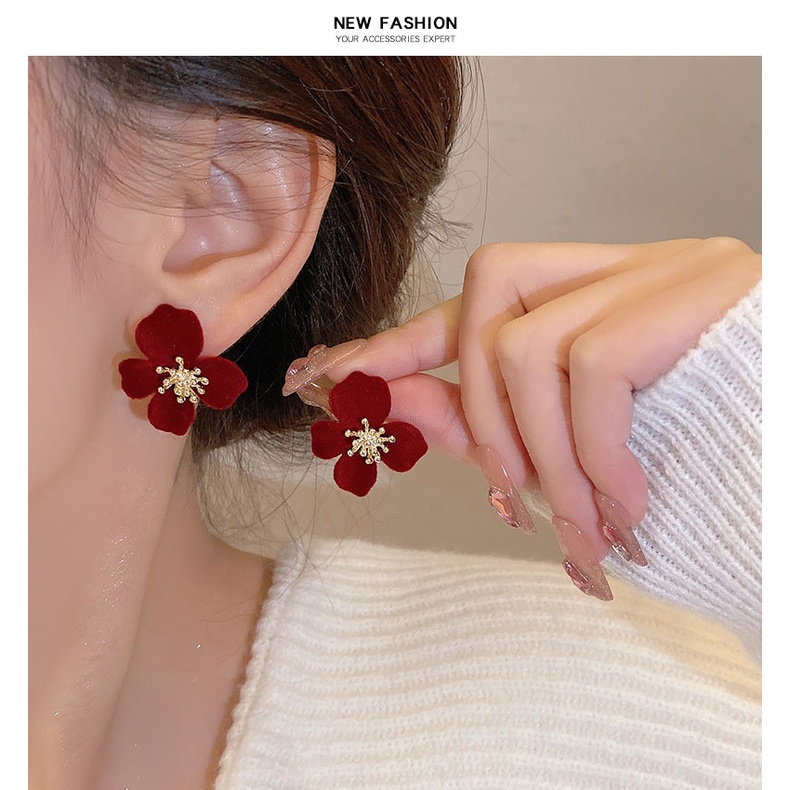 Bông Tai Hoa Nhung Sang Trọng Cho Nữ