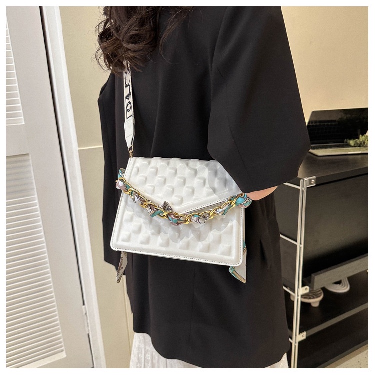 Túi Đeo JASMIN NOIR Chéo Vai Họa Tiết Kẻ Sọc Có Dây Xích Thời Trang Dành Cho Nữ