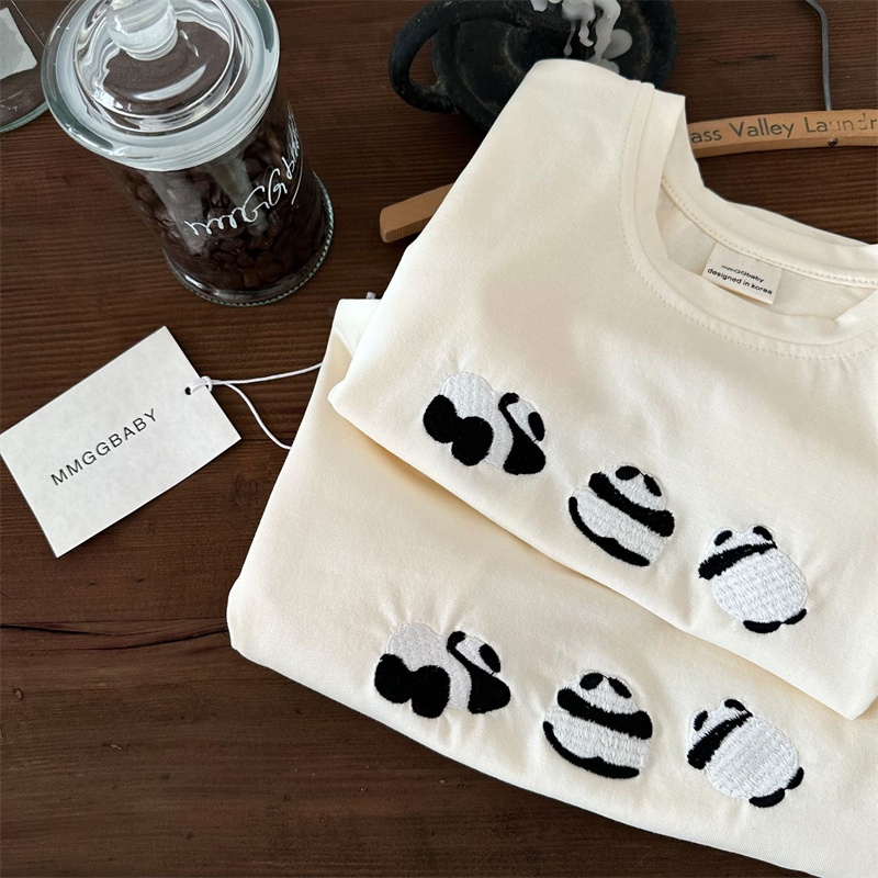 Set Đồ Mùa Hè 100% Cotton Gồm Áo Tay Cộc Và Quần Ngắn Thêu Hình Gấu Trúc Phong Cách Mới 2023 Cho Bé