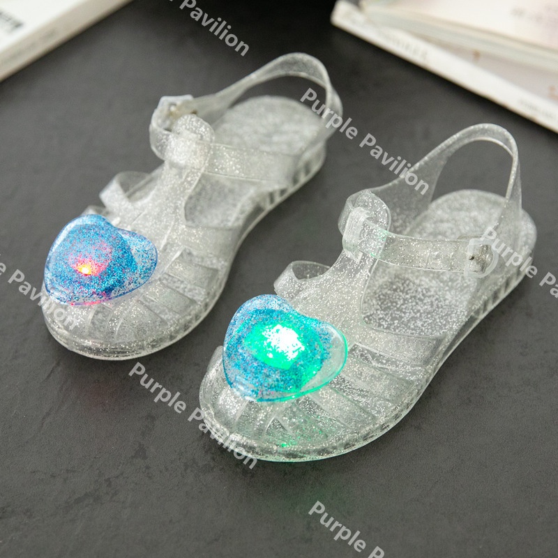 ✿Hàng Có Sẵn! Hộp Đựng Tai Nghe✿ Xăng đan Công Chúa Đế Mềm Khoét Lỗ Trái Tim Có Đèn LED Phát Sáng Cho Bé Gái