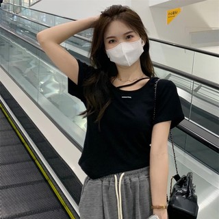 Áo Croptop Tay Ngắn Thiết Kế Lệch Tà Quyến Rũ Thời Trang Phong Cách Hàn Quốc Cho Nữ