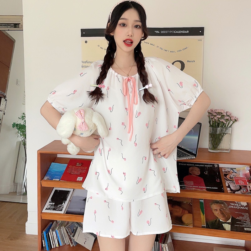 Set Áo Thun Ngắn Tay + Quần Short In Hoa Thời Trang Nữ