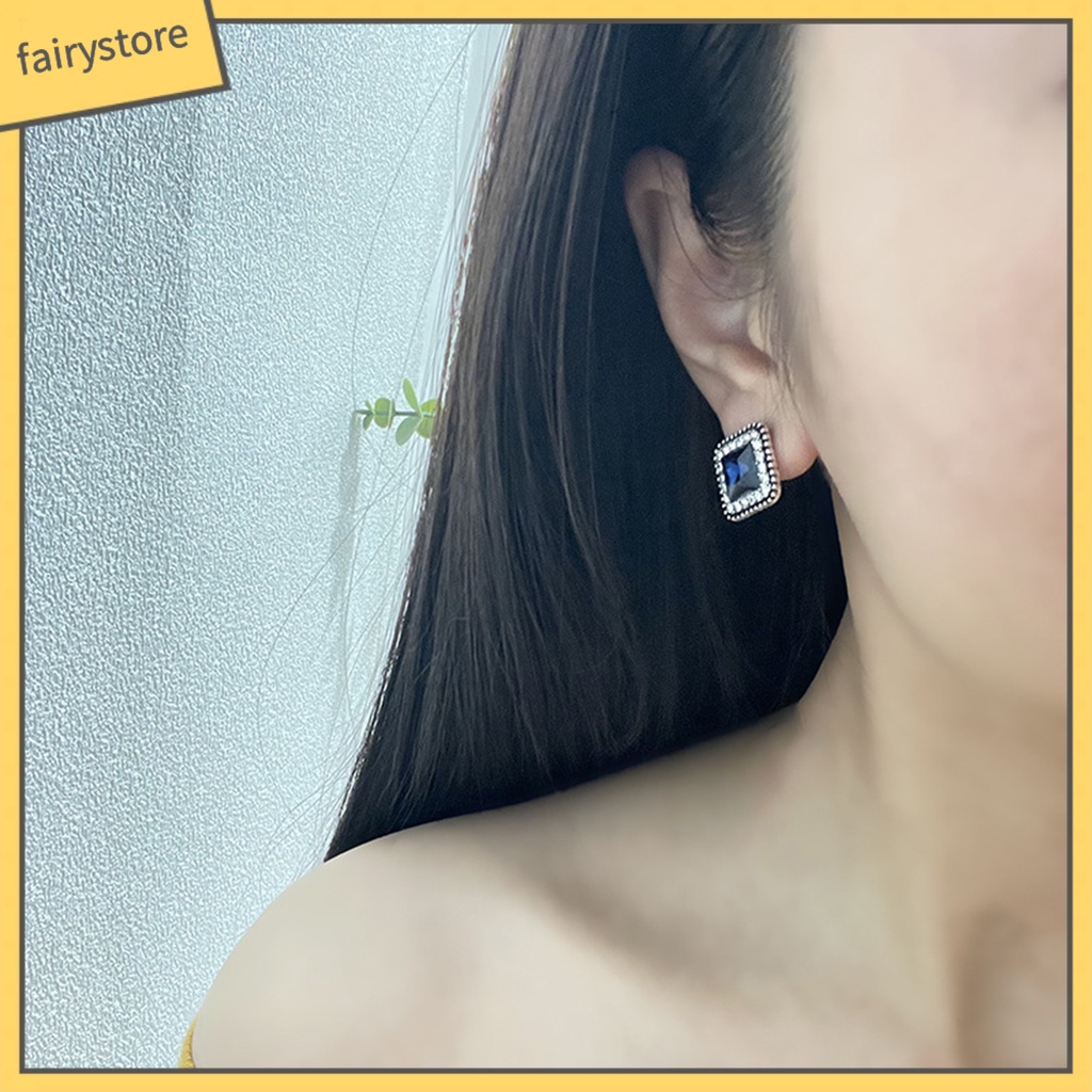 1 Cặp Bông Tai Hình Học Đính Đá Pha Lê Giả Hình Vuông Dành Cho Nữ