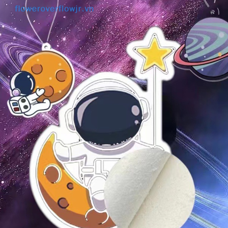 Dây Treo Trang Trí Máy Lọc Không Khí Xe Hơi Hình Phi Hành Gia