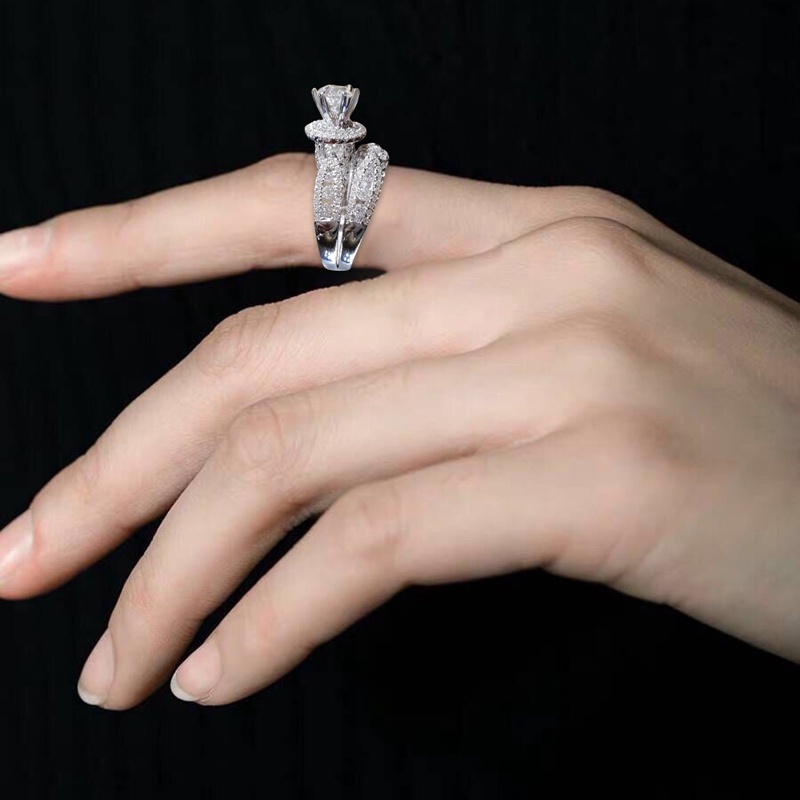 Bộ 2 Nhẫn Đính Đá Zircon Lớn Thời Trang Sang Trọng Cho Nữ