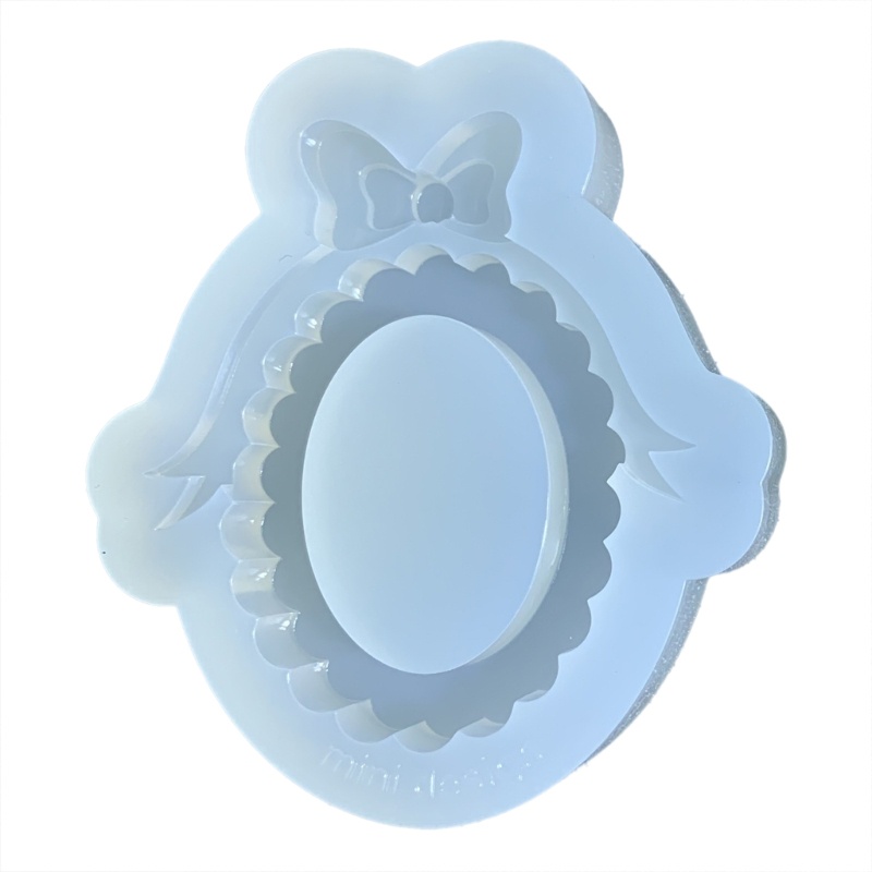 Khuôn Silicone Làm Móc Khóa Hình Nơ Phối Kim Tuyến Nước Độc Đáo