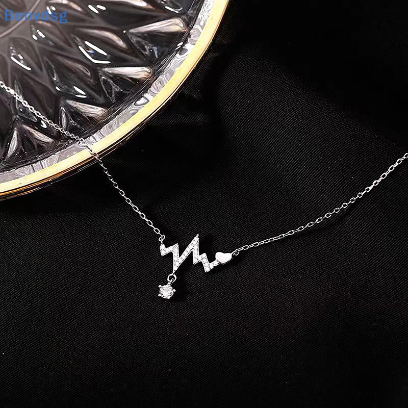 Benvdsg &gt; Vòng cổ Mặt Hình Nhịp Tim Lấp Lánh Thời Trang Dự Tiệc Cưới / Sinh Nhật Cho Nữ