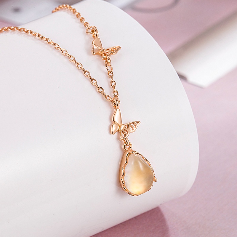 Vòng cổ Mặt Hình Bướm Đính Đá Zircon Sang Trọng Cho Nữ