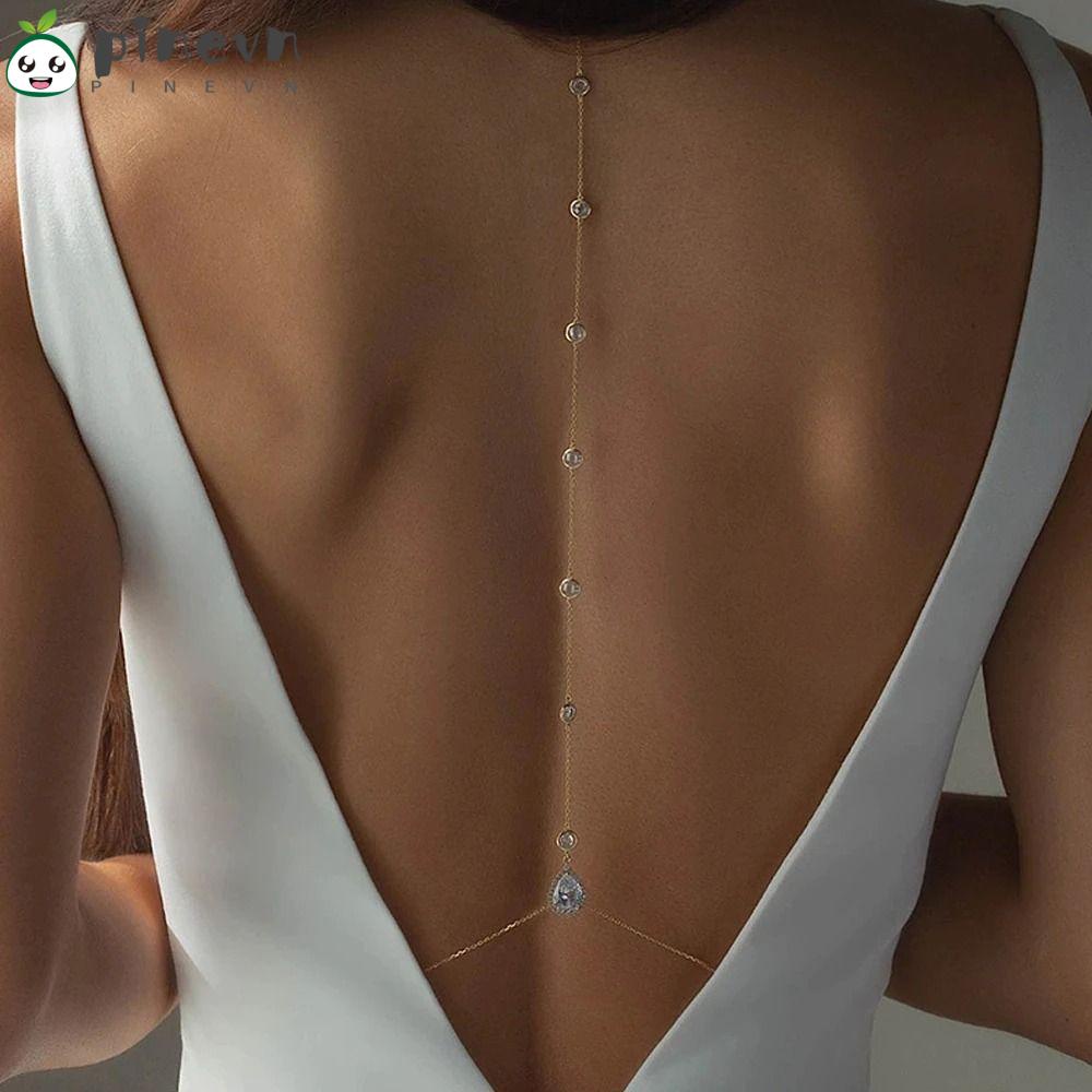Vòng cổ Mặt Hình Quả Thông Sau Lưng Cho Cô Dâu