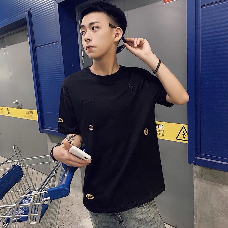 Áo Thun Cổ Tròn Dáng Ôm Thêu Hoạ Tiết Đơn Giản Trẻ Trung Dành Cho Nam Giới