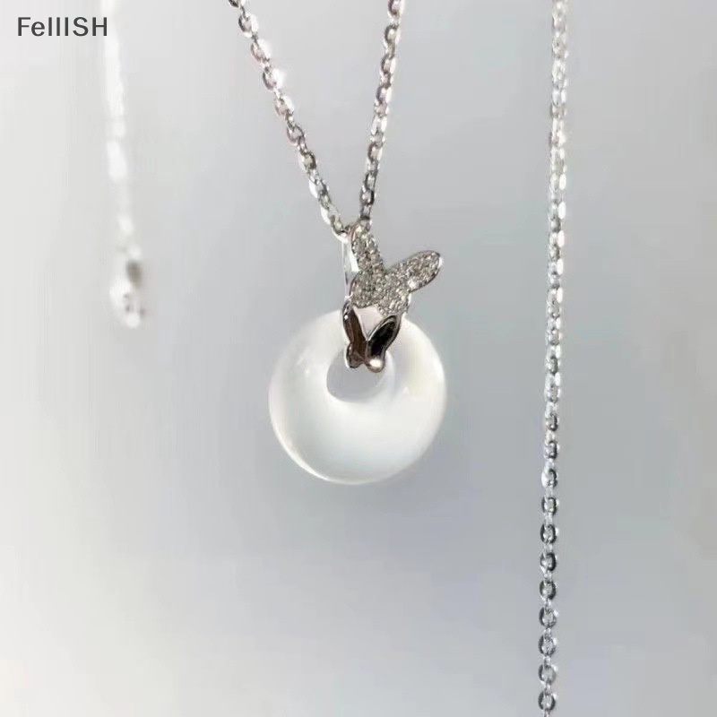 Vòng cổ Mặt Ngọc Bích Hình Bướm Rỗng Phong Cách Vintage Thời Trang Cho Nữ 439br
