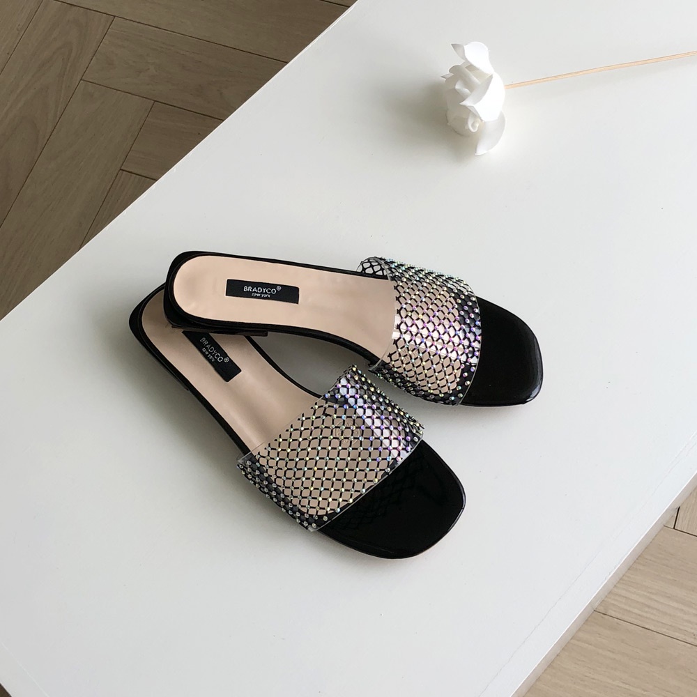 [ccomccomshoes] Ariel Cubic Mash Mule Slippers (2 cm)-It's a mule slipper Clear transparent fabric creates a sophisticated vibe