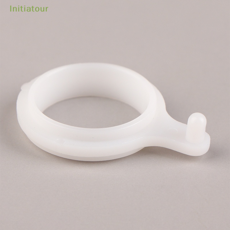 [InitiatourV] Cần Gạt Nước Phía Trước Bằng Nhựa Có Khóa Cài Vừa Vặn Cho Xe Hơi / Xe Tải