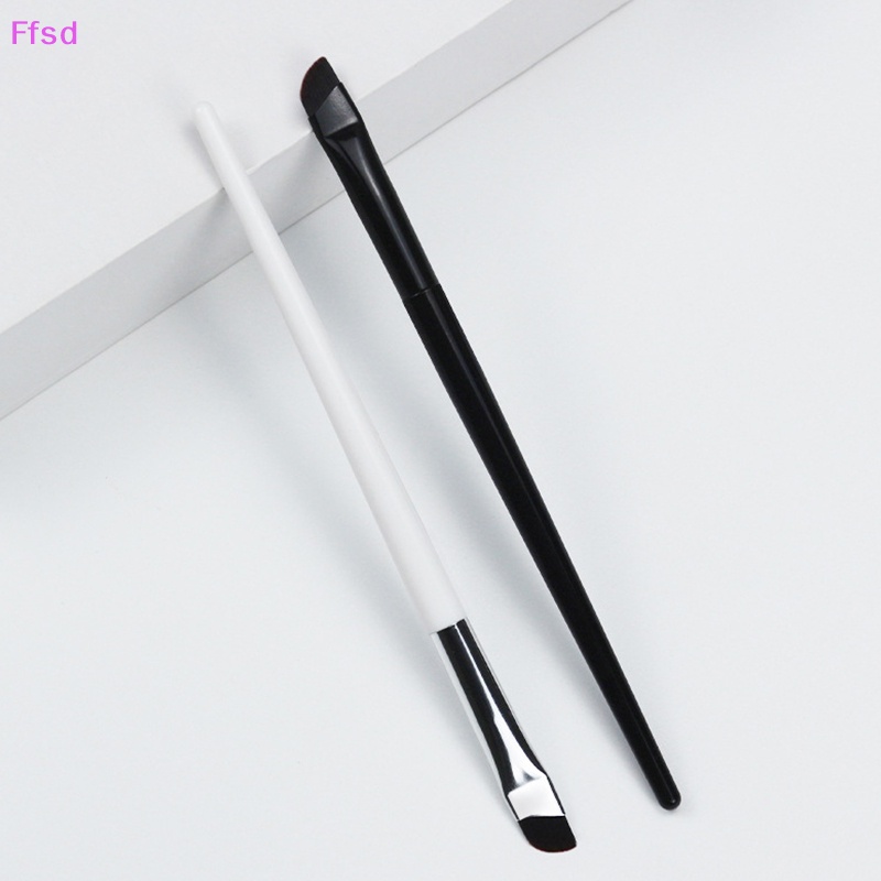 1 Cọ Trang Điểm Kẻ Mắt / Lông Mày Đầu Dẹt Siêu Mỏng